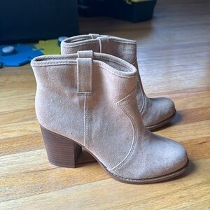 Splendid brand booties